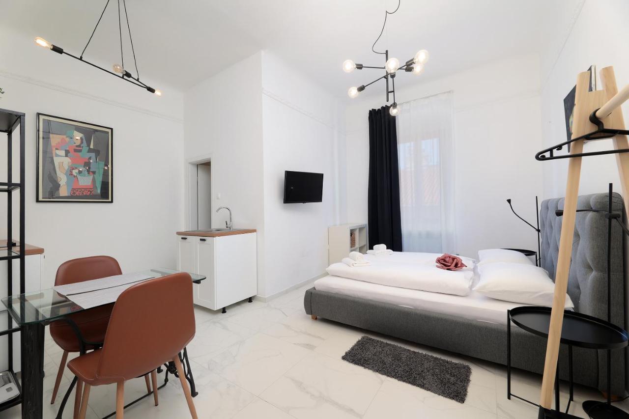 Apartments Luan ริเยกา ภายนอก รูปภาพ